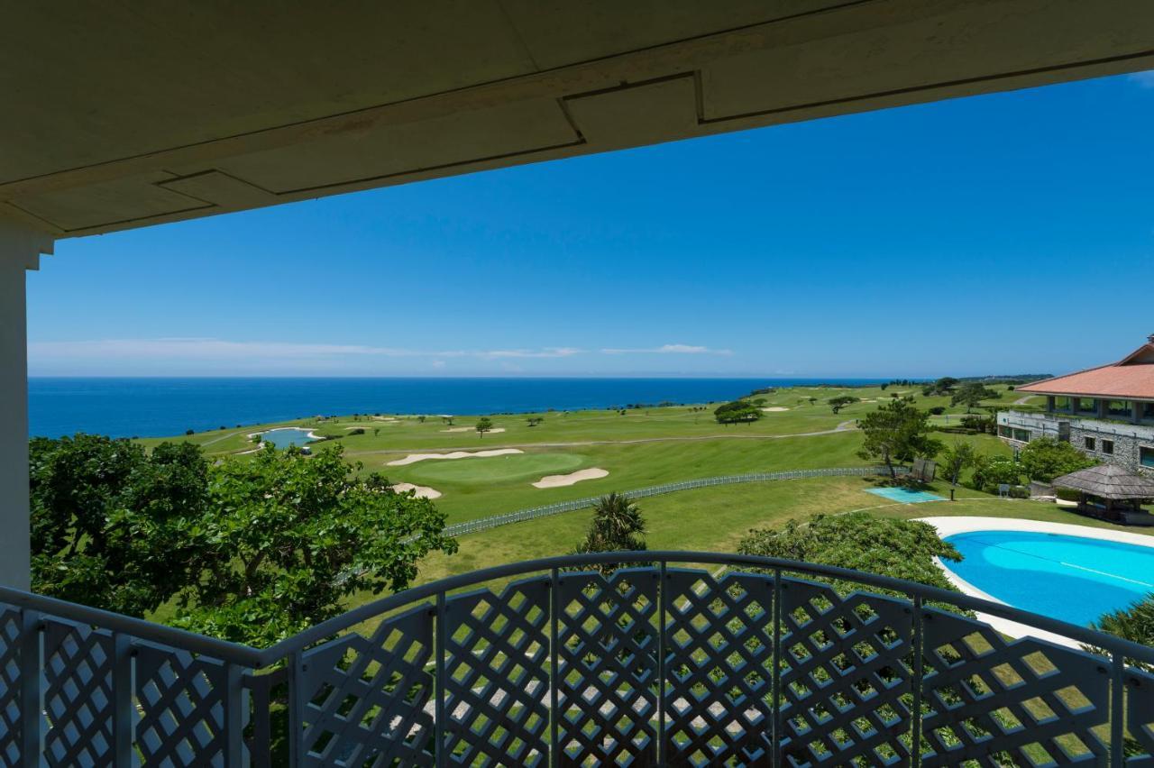 The Southern Links Resort Hotel Yaese Exterior photo