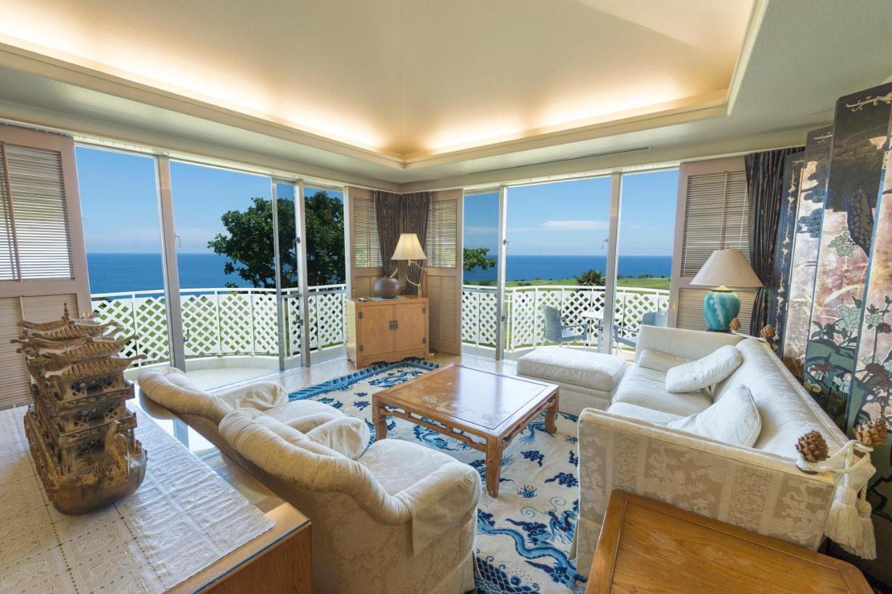 The Southern Links Resort Hotel Yaese Exterior photo
