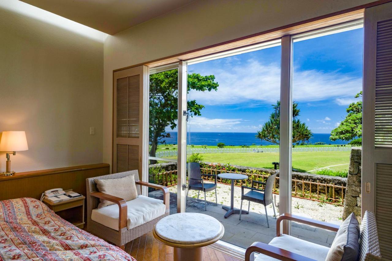 The Southern Links Resort Hotel Yaese Exterior photo